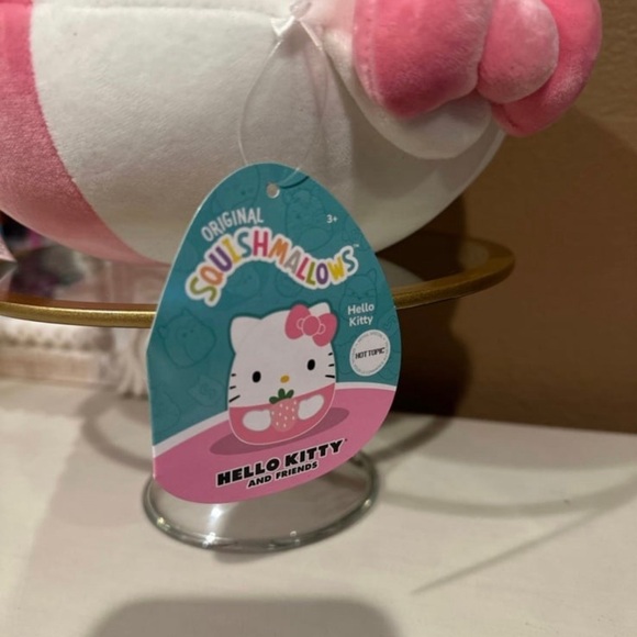 Hello kitty strawberry squishmallow 8” NWT - Picture 2 of 2